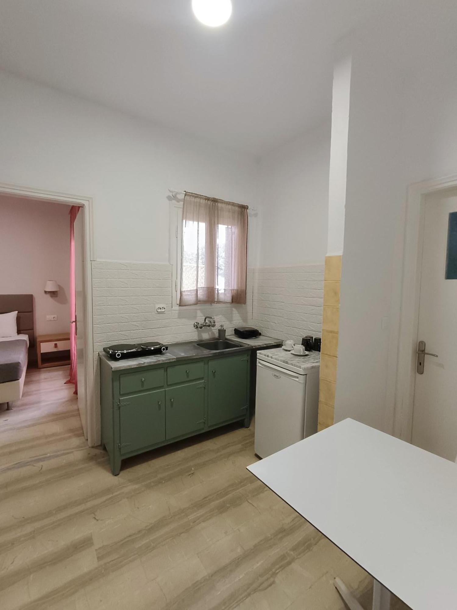 Dora'S Apartments Kávos المظهر الخارجي الصورة