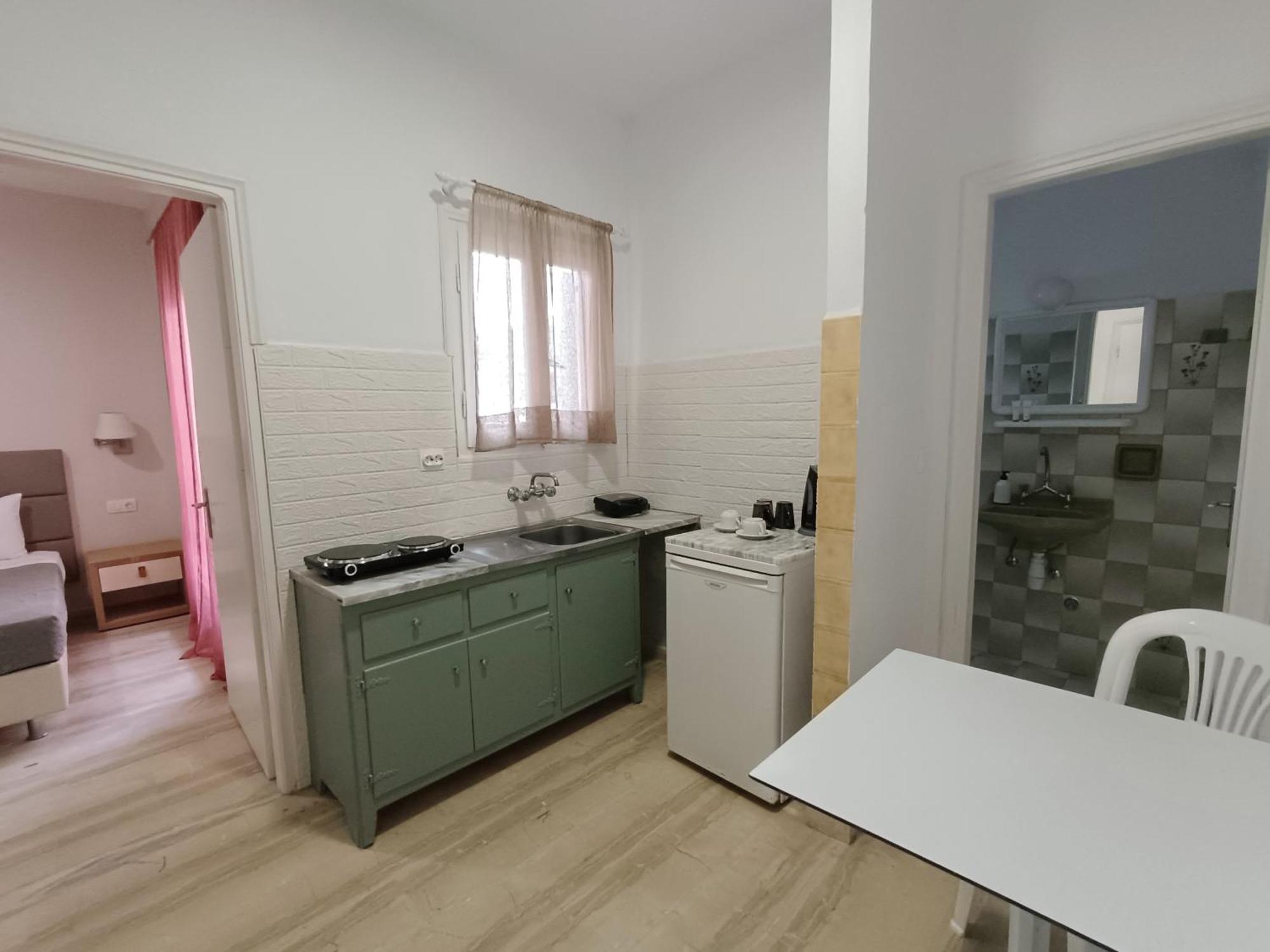 Dora'S Apartments Kávos المظهر الخارجي الصورة